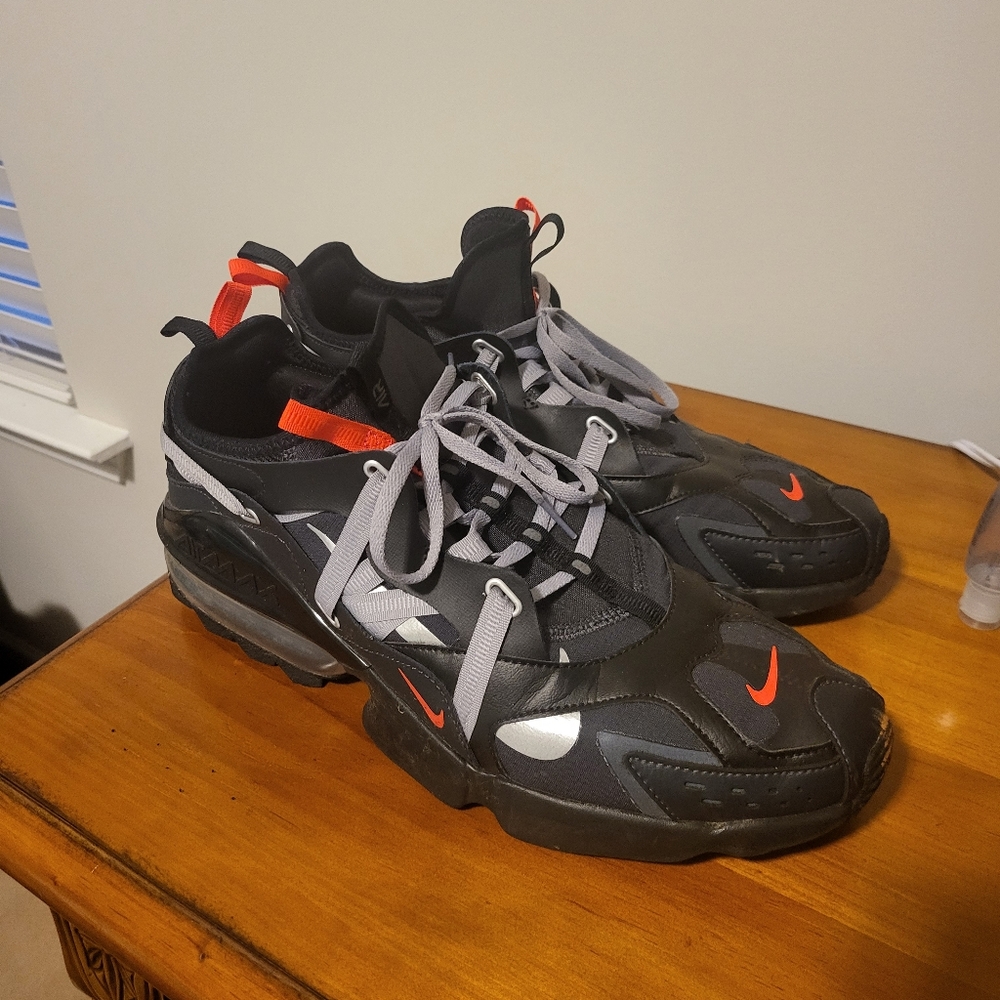 Men Nike shoes
